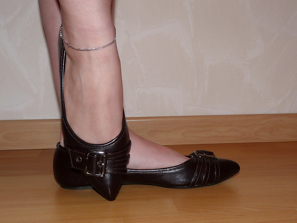 Wifes sexy black leather ballerina ballet flats shoes 2 porn pictures