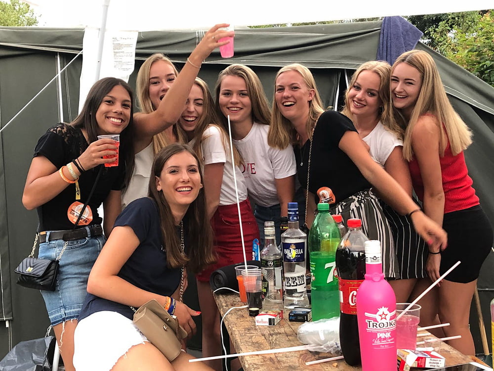 video-dutch-girls-scooby-doo-nude-photos