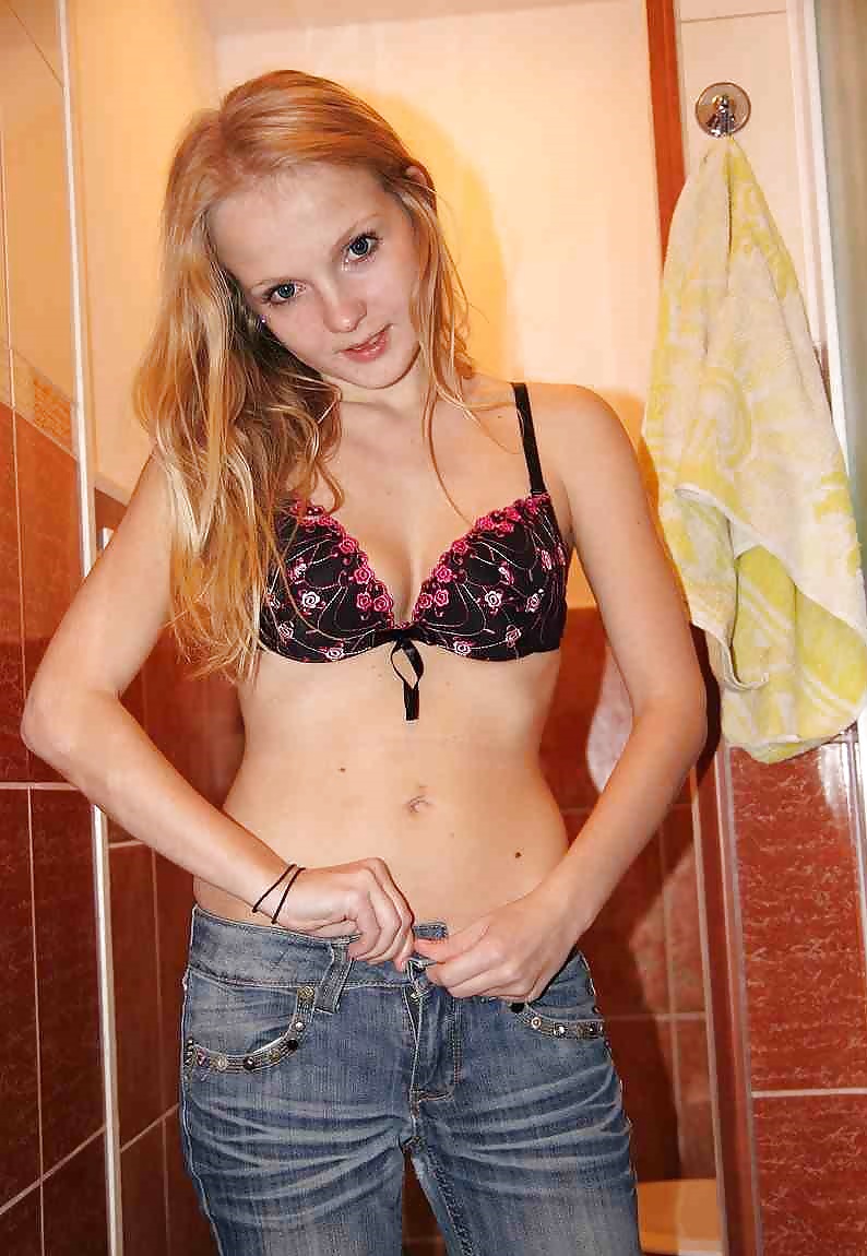 Sexy Teen Girls 7 porn pictures