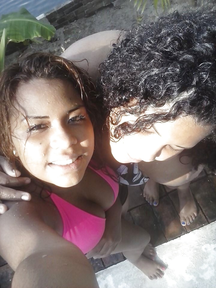 Morena chichona! porn pictures