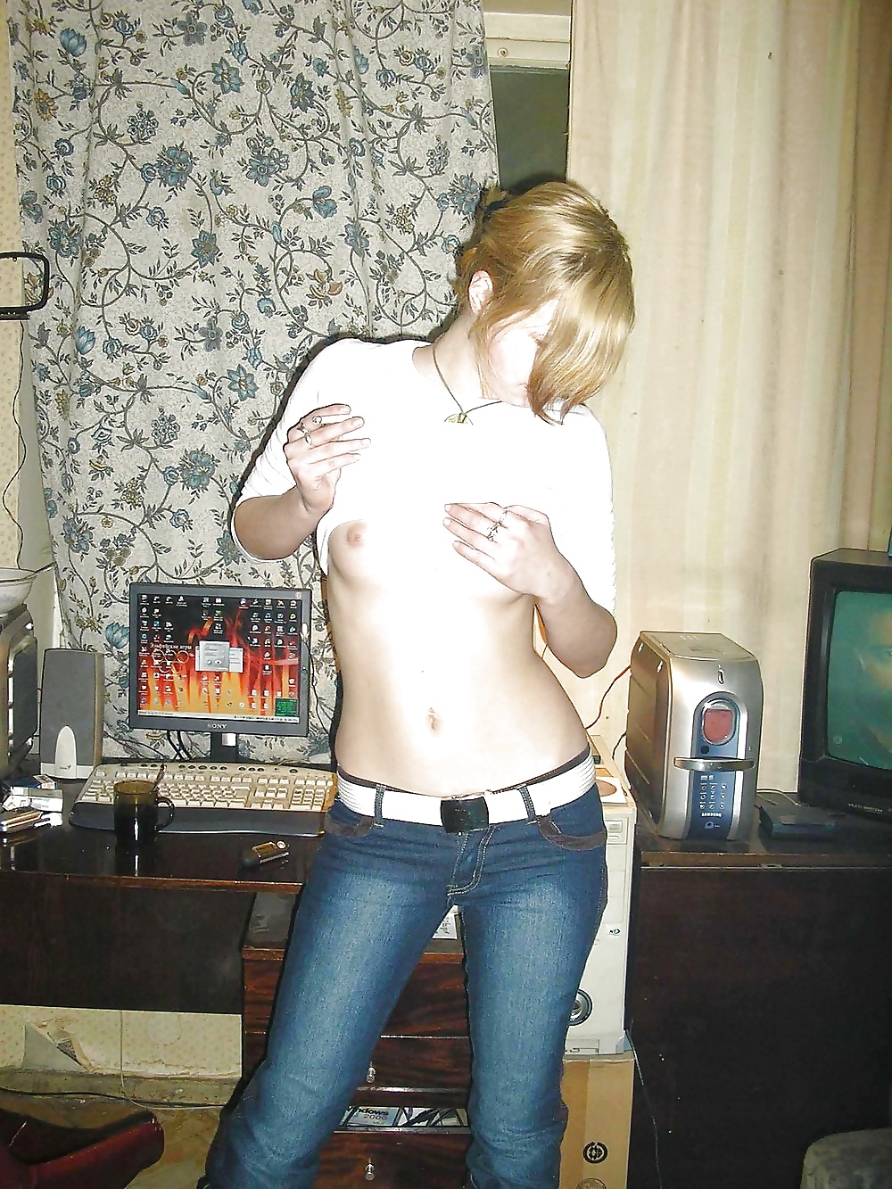 SEXY JEANS porn pictures