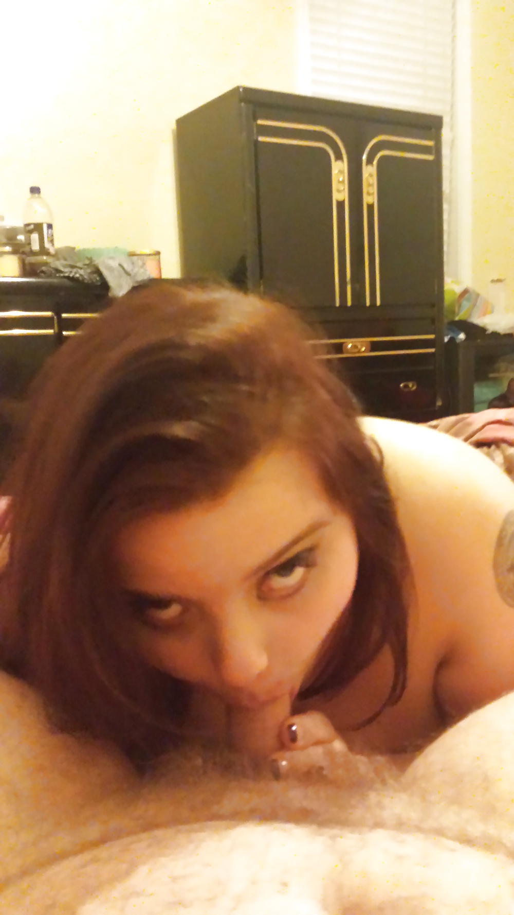 My sexy girlfriend sucking my cock porn pictures