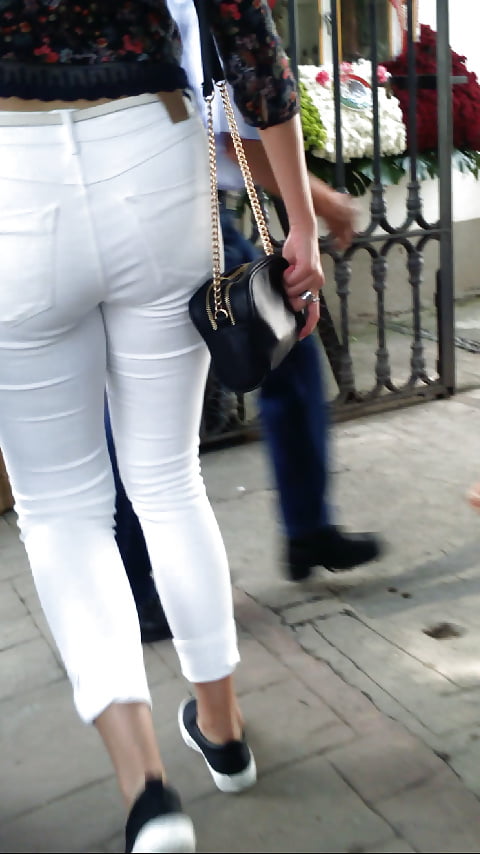 Candid Ass Teen White Jeans Walking 30 Pics