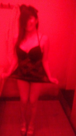 DANIELA AL ROJO VIVO