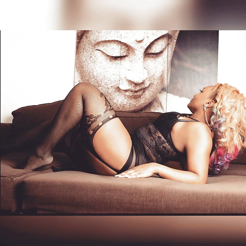 Gros sein et gros cul antillaise porn pictures