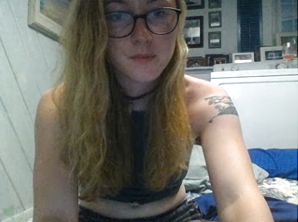 sarah stephens from saunderstown usa porn pictures